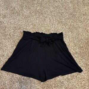 ASOS ||  High Waist Pull On Paperbag Shorts Size 10